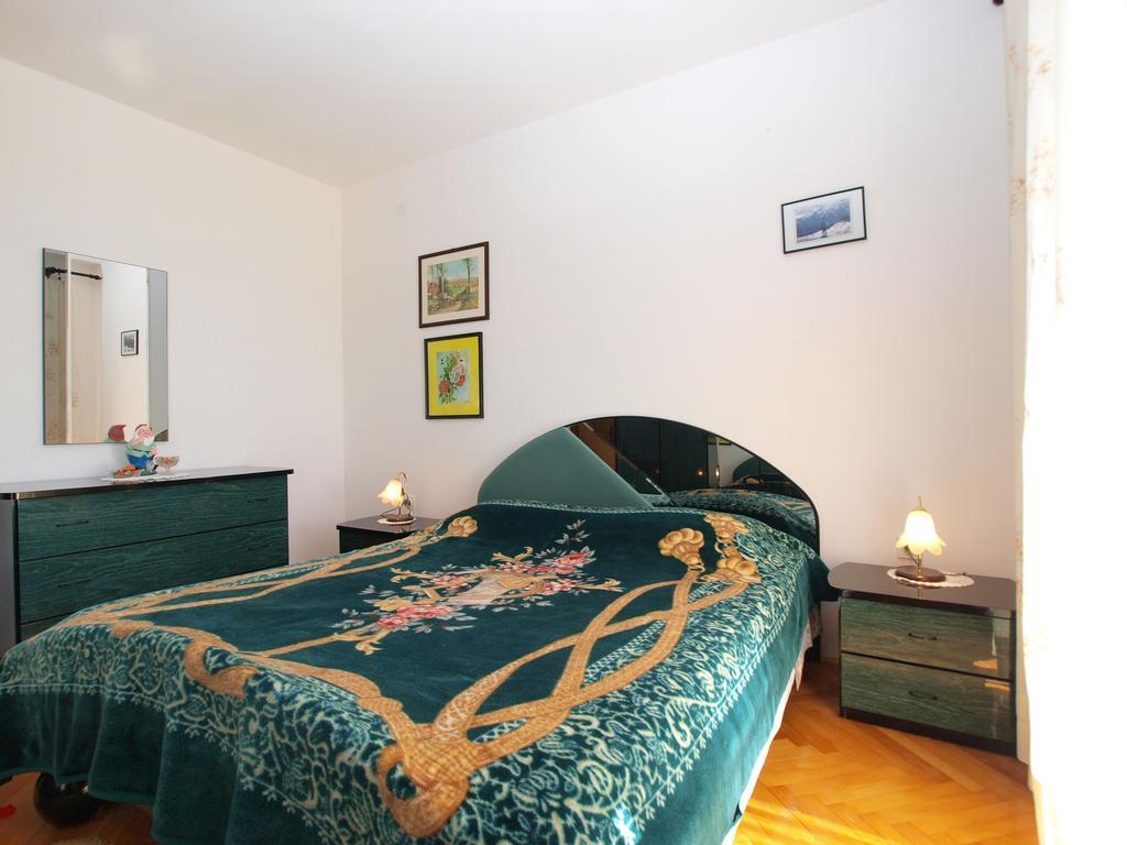 Apartment Luisa 1437 Peruski Екстер'єр фото