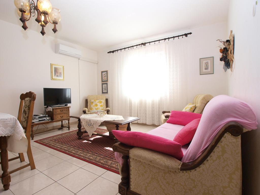 Apartment Luisa 1437 Peruski Екстер'єр фото