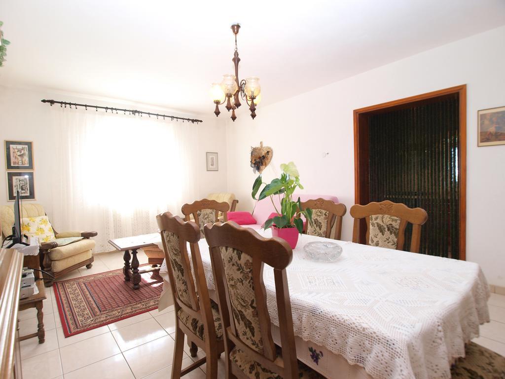 Apartment Luisa 1437 Peruski Екстер'єр фото